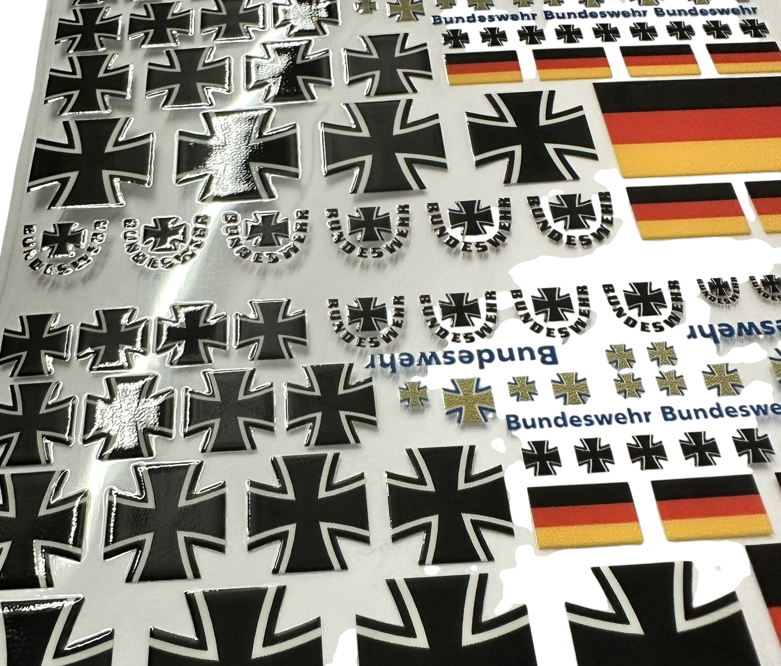 Aufkleber-58-teilig-Modellbau-RC-Bundeswehr-Sticker-Armee-Deutschland-Kreuze-modellbau-beschriftung-2.png Aufkleber 58 teilig Modellbau RC Bundeswehr Sticker Armee Deutschland Kreuze – Bild 2